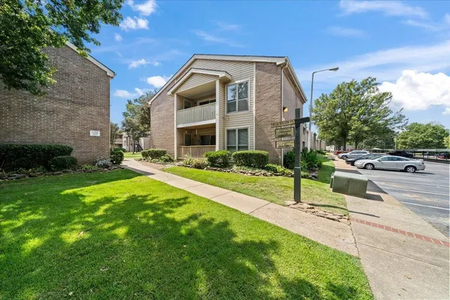 $139,000 | 6784 Quail Hollow Court, Unit 2, Memphis, TN 38120