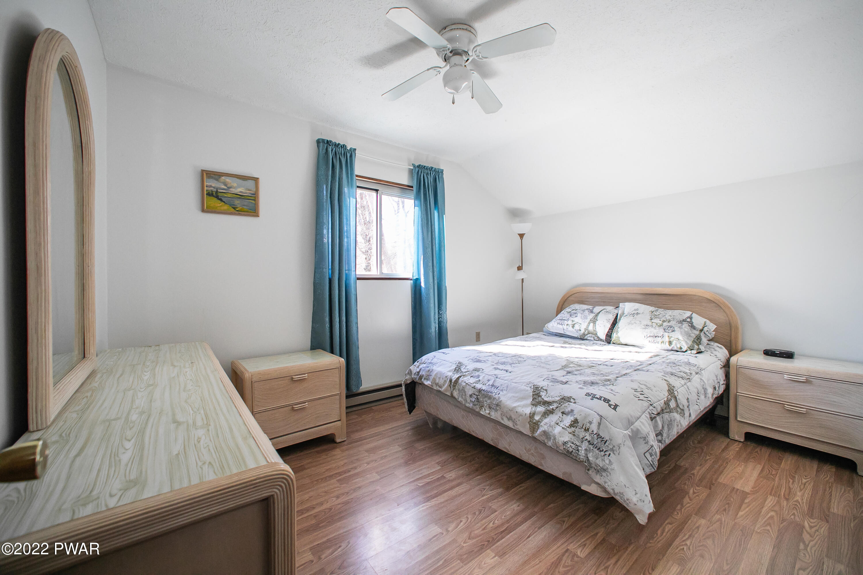 392 Gold Finch Road Bushkill, PA 18324 - Photo 20 of 25 20