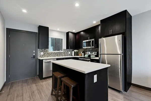 $1,495 | 3301 Red River Street, Unit 303, Austin, TX 78705