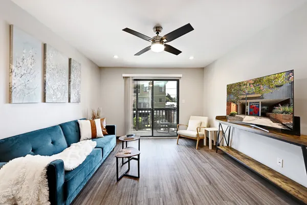 $1,495 | 3301 Red River Street, Unit 303, Austin, TX 78705