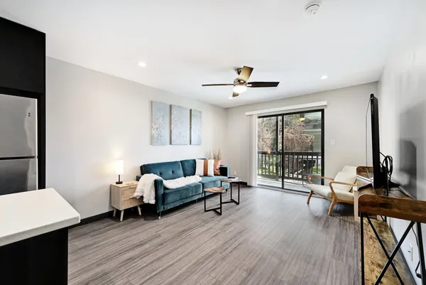 $1,495 | 3301 Red River Street, Unit 303, Austin, TX 78705