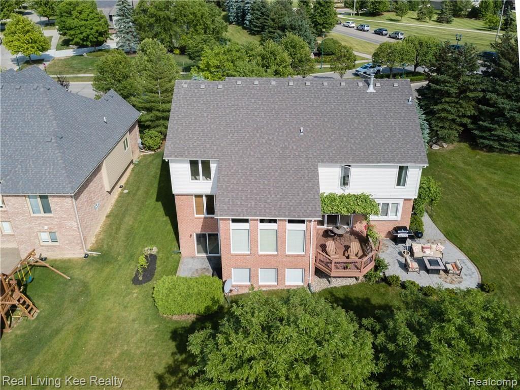 1205 Tulberry Drive Rochester, MI 48306 - Photo 68 of 70 Drone 1205 Tulberry Cir-8.jpg