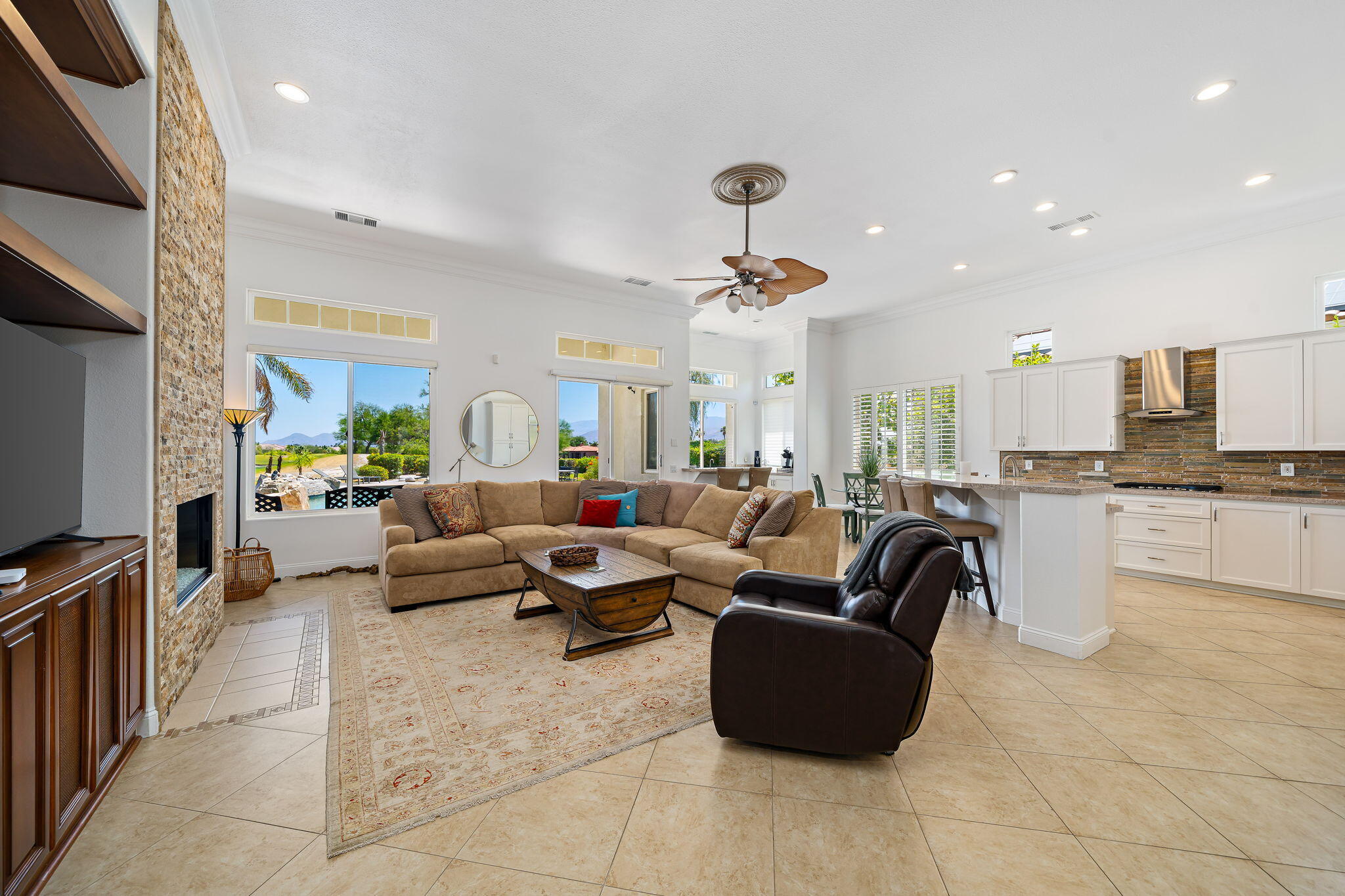 46 Vía Bella Rancho Mirage, CA 92270 - Photo 7 of 35 67-web-or-mls-DFPickUps_OPMG_0526_002