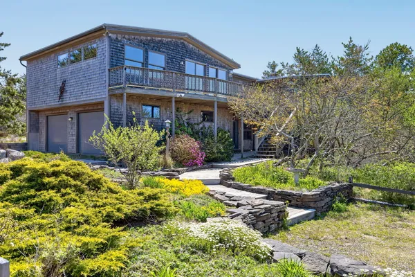 $1,595,000 | 5 Great Hills Road, Truro, MA 02666