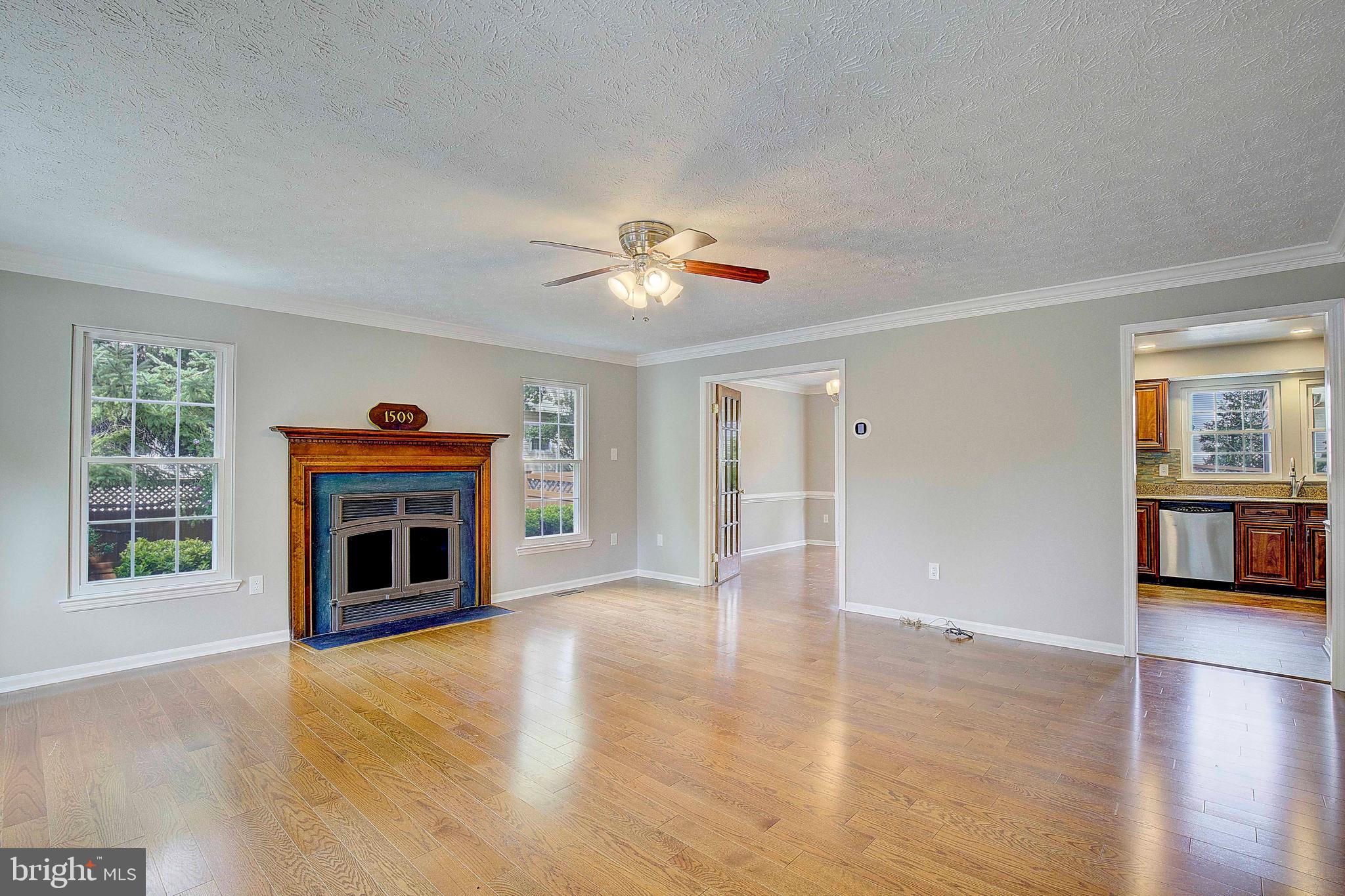 1509 Chapman Road Crofton, MD 21114 - Photo 9 of 58