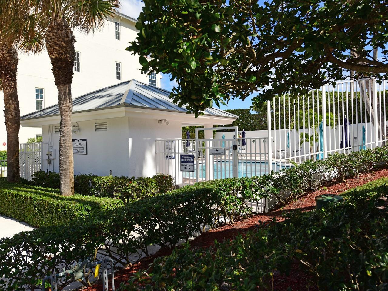 195 Ocean Key Way Jupiter, FL 33477 - Photo 57 of 59 OceanKey195-57