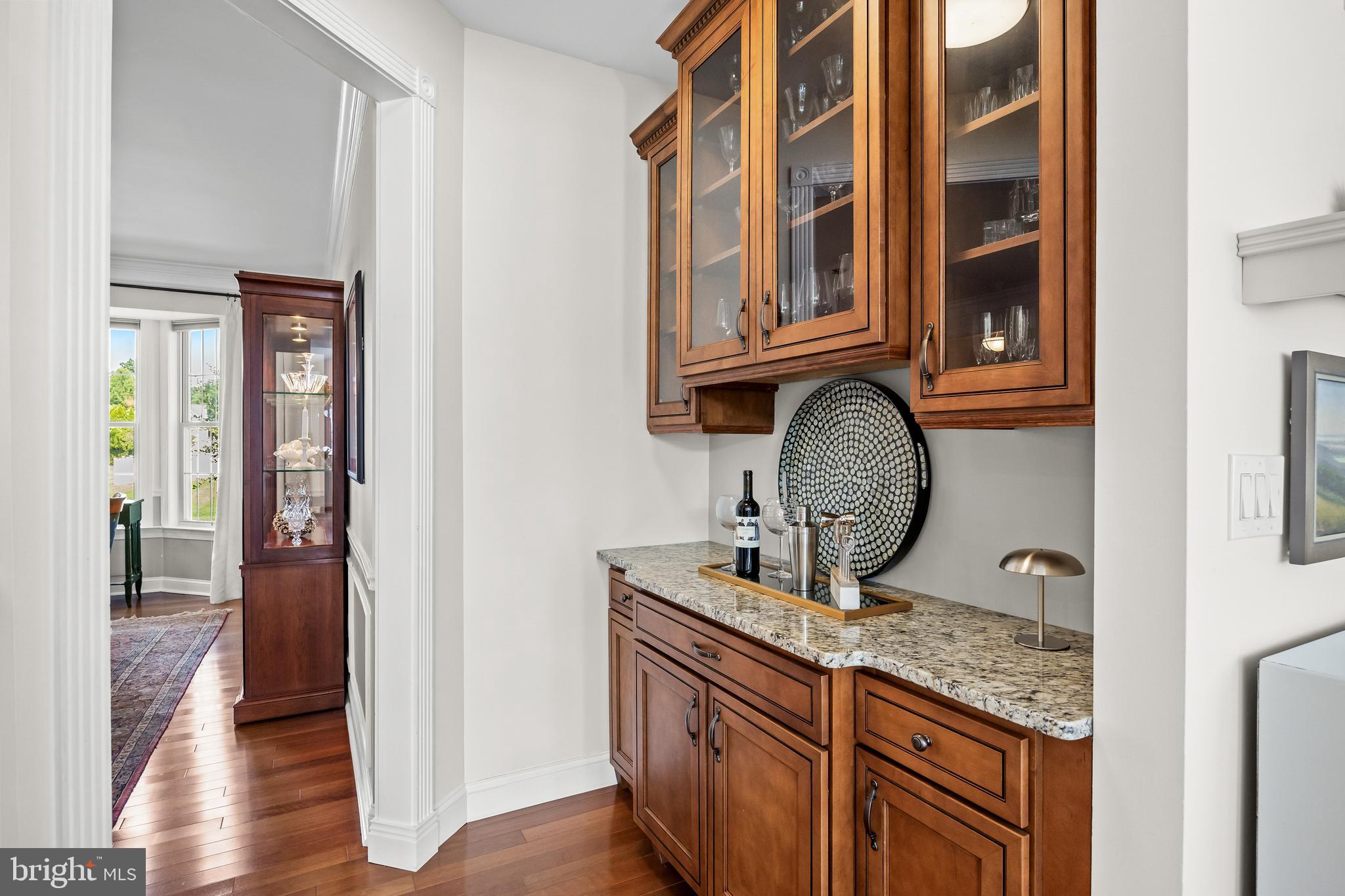 40 Jasmine Road Lumberton, NJ 08048 - Photo 21 of 80 Butler pantry between Kitchen & Formal Dining Room
