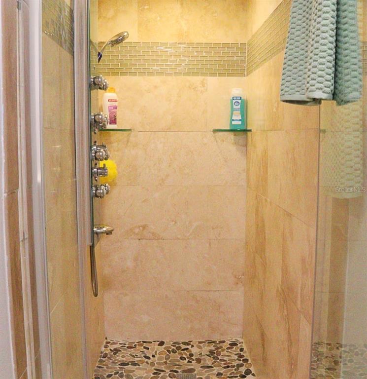 738 Lake Howell Road Maitland, FL 32751 - Photo 15 of 19