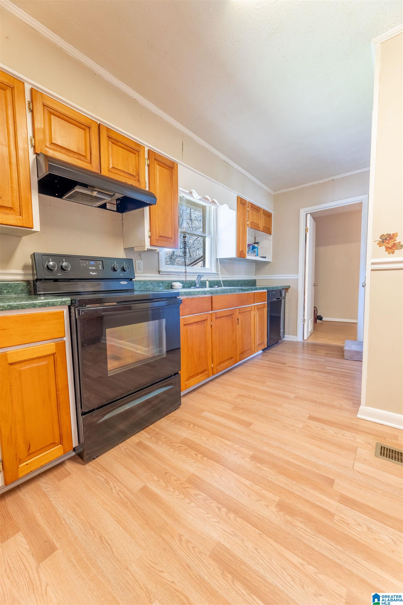 1301 Montevallo Road Weaver, AL 36277 - Photo 13 of 39