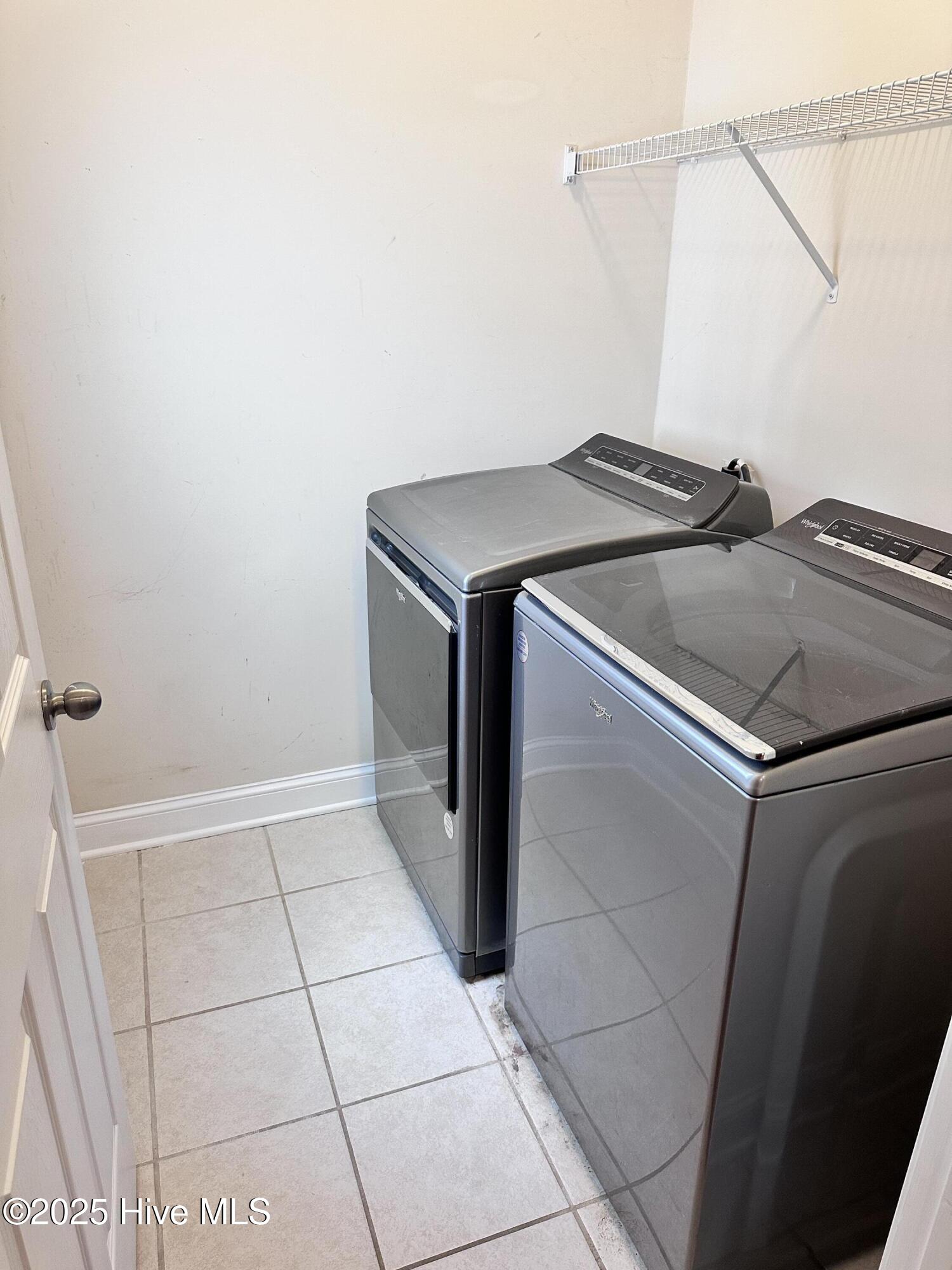 114 Hills Lorough Loop Jacksonville, NC 28546 - Photo 19 of 32 Laundry