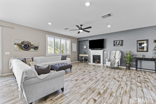 23347 Crystal Way Wildomar, CA 92595 - Photo 6 of 109 Great Room