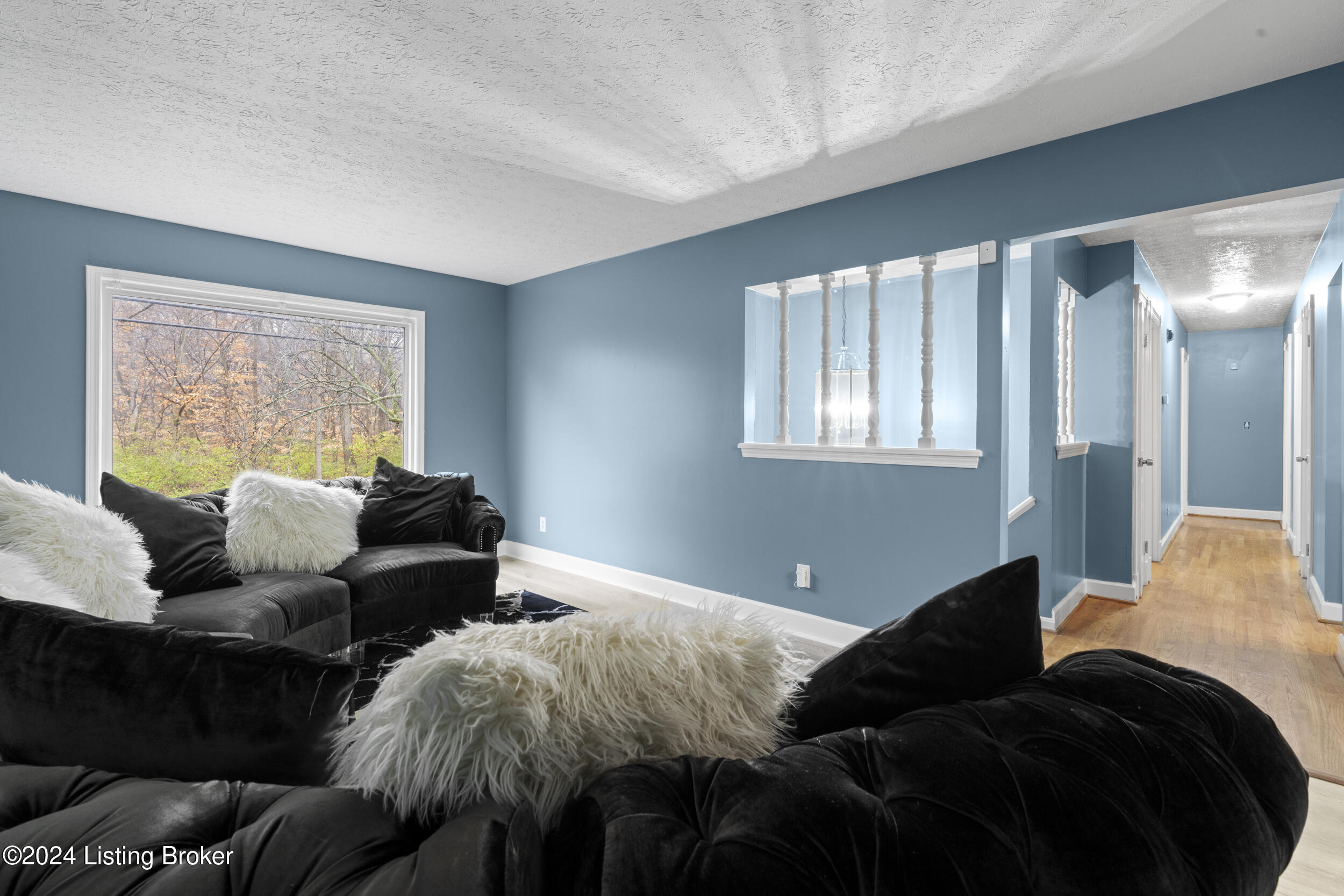 6514 Manslick Road Louisville, KY 40214 - Photo 5 of 35 dsc09567