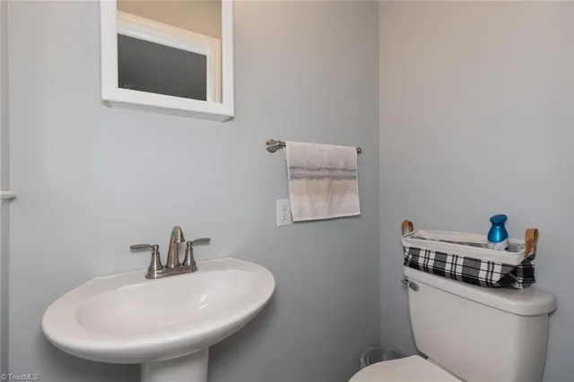 $275,000 | 585 Green Acres Road, Millers Creek, NC 28651