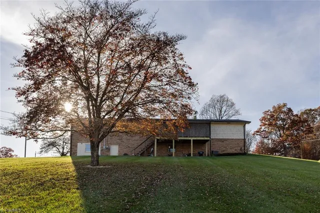 $275,000 | 585 Green Acres Road, Millers Creek, NC 28651