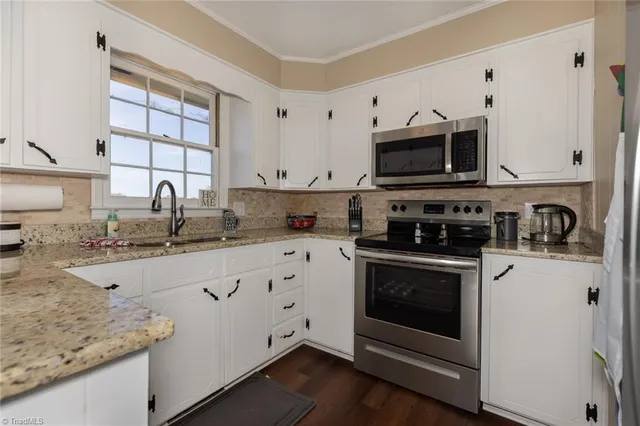 $275,000 | 585 Green Acres Road, Millers Creek, NC 28651