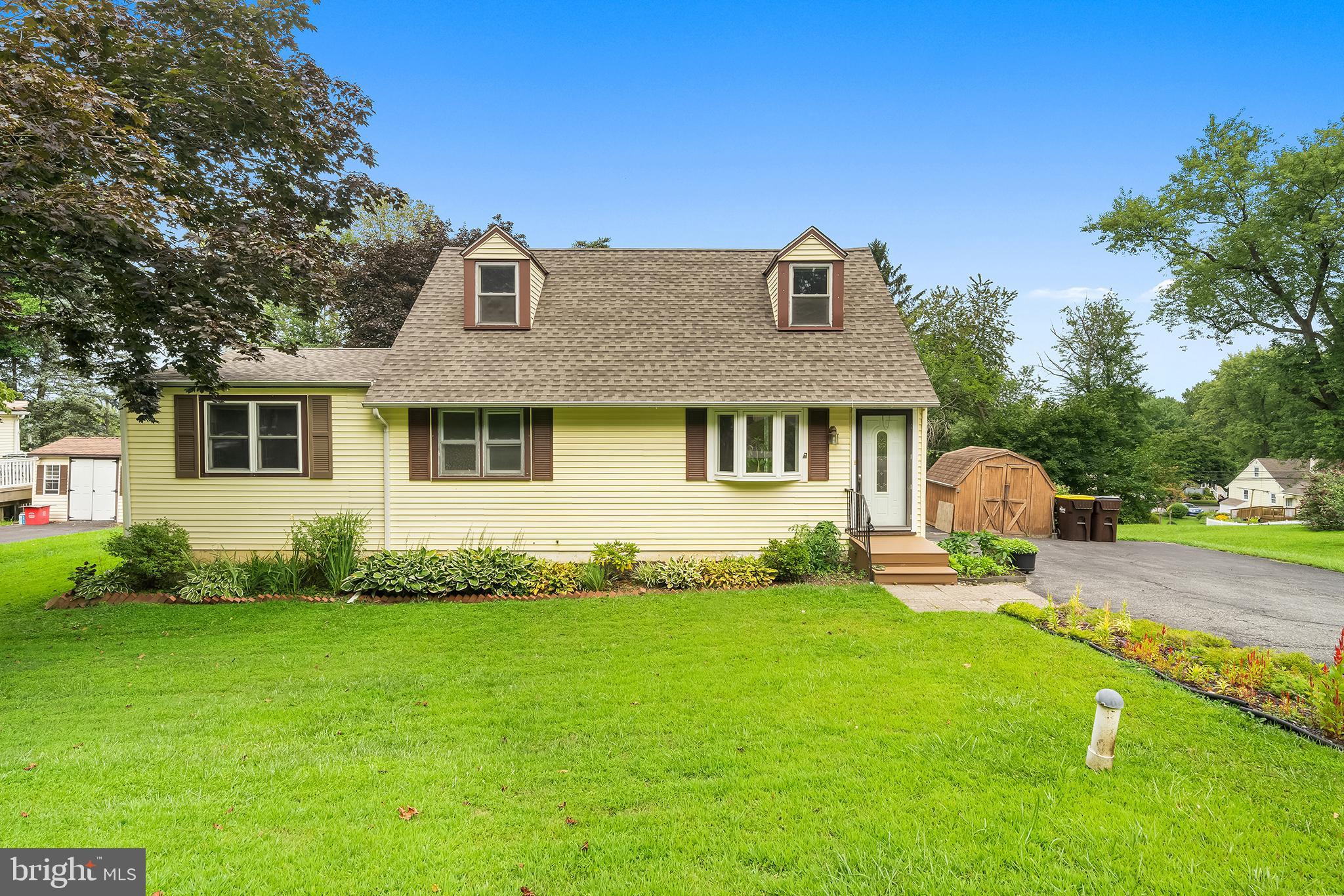 7 Woodview Road Malvern, PA 19355 - Photo 1 of 32 Gallery Image 1