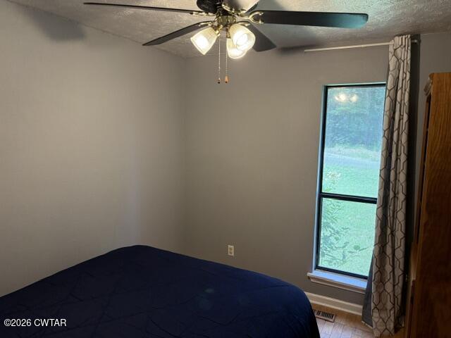 787 Parkburg Road Pinson, TN 38366 - Photo 6 of 10 IMG_4237Bedroom