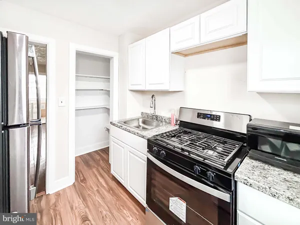 $1,050 | 8529 Chestnut Oak Road, Unit 2, Parkville, MD 21234