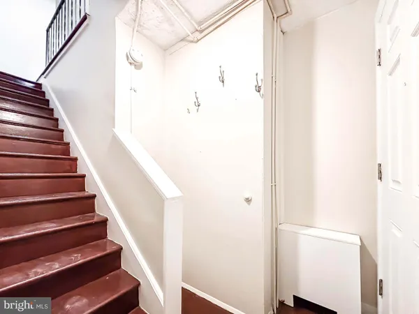 $1,050 | 8529 Chestnut Oak Road, Unit 2, Parkville, MD 21234