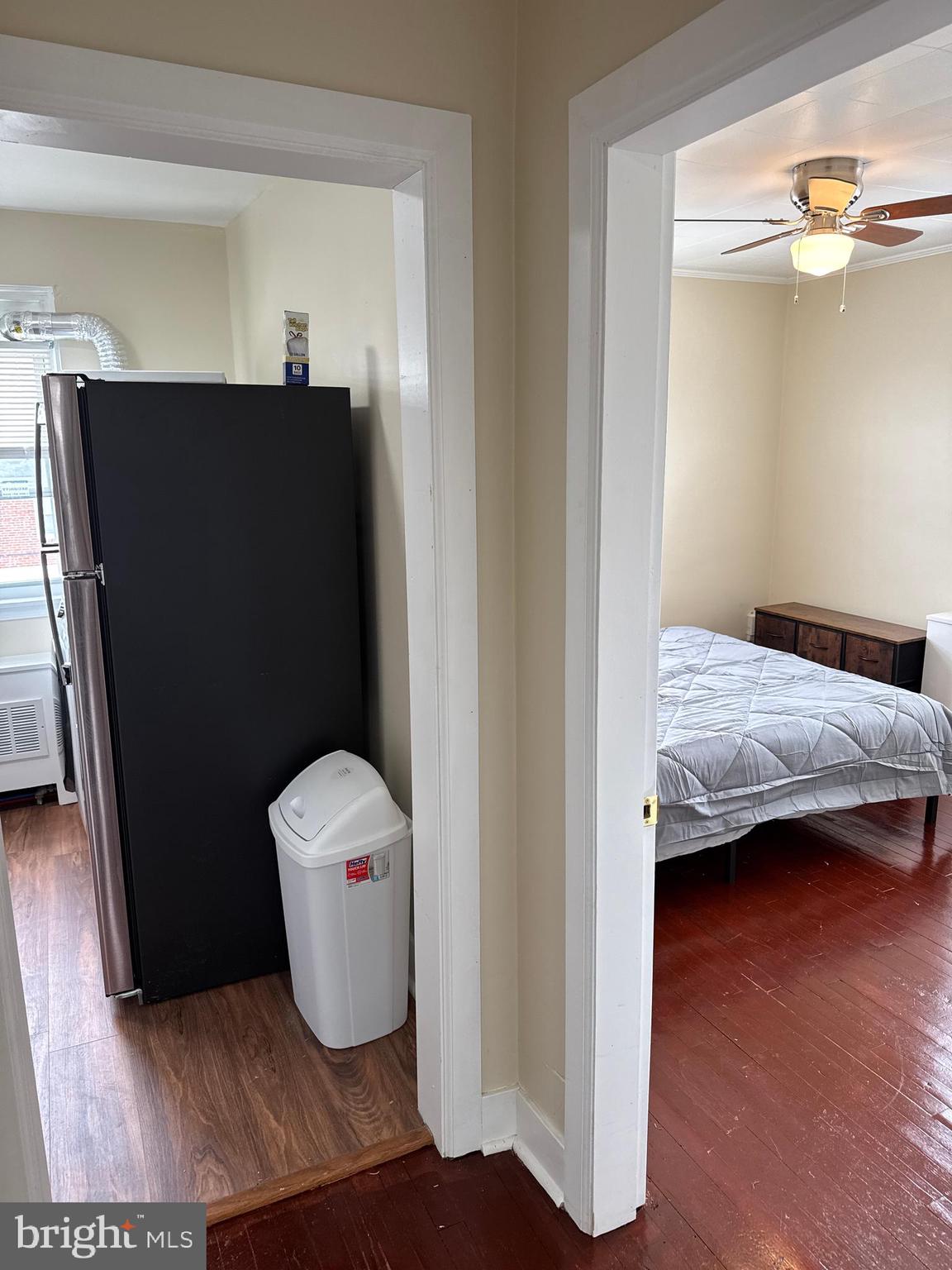 8529 Chestnut Oak Road, Unit 2 Parkville, MD 21234 - Photo 44 of 50 a view of living room