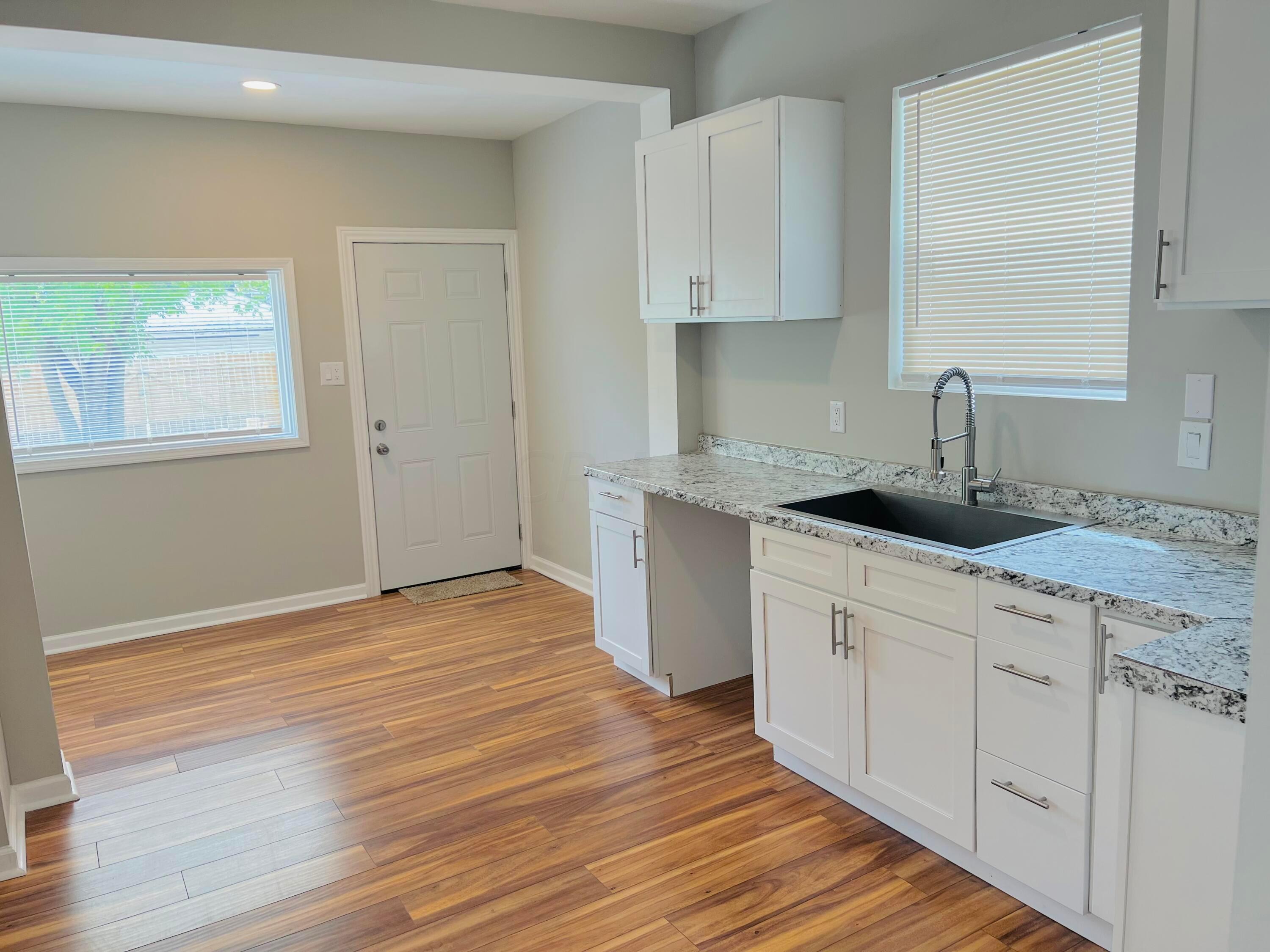 2525 Ridge Avenue Columbus, OH 43204 - Photo 15 of 40 40E52BC9-82F5-40D8-A886-7A8AFF9A65E0