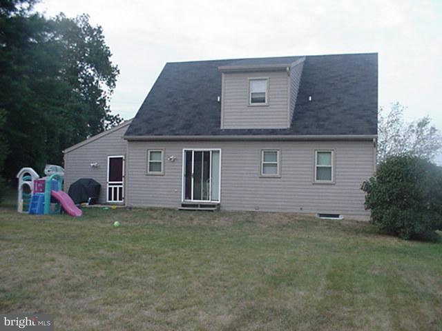 3242 Blue Rock Road Lancaster, PA 17603 - Photo 3 of 8