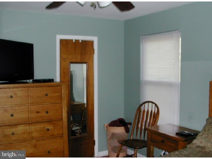 13 Eric Road Mullica Hill, NJ 08062 - Photo 11 of 15 Bedroom
