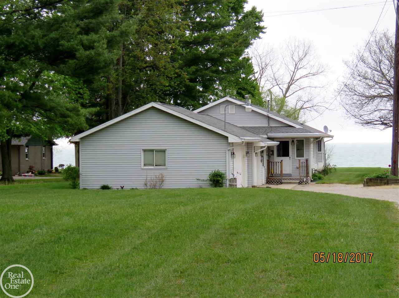 8175 Lakeshore Road Lexington, MI 48450 - Photo 2 of 70 31320267-1.JPG
