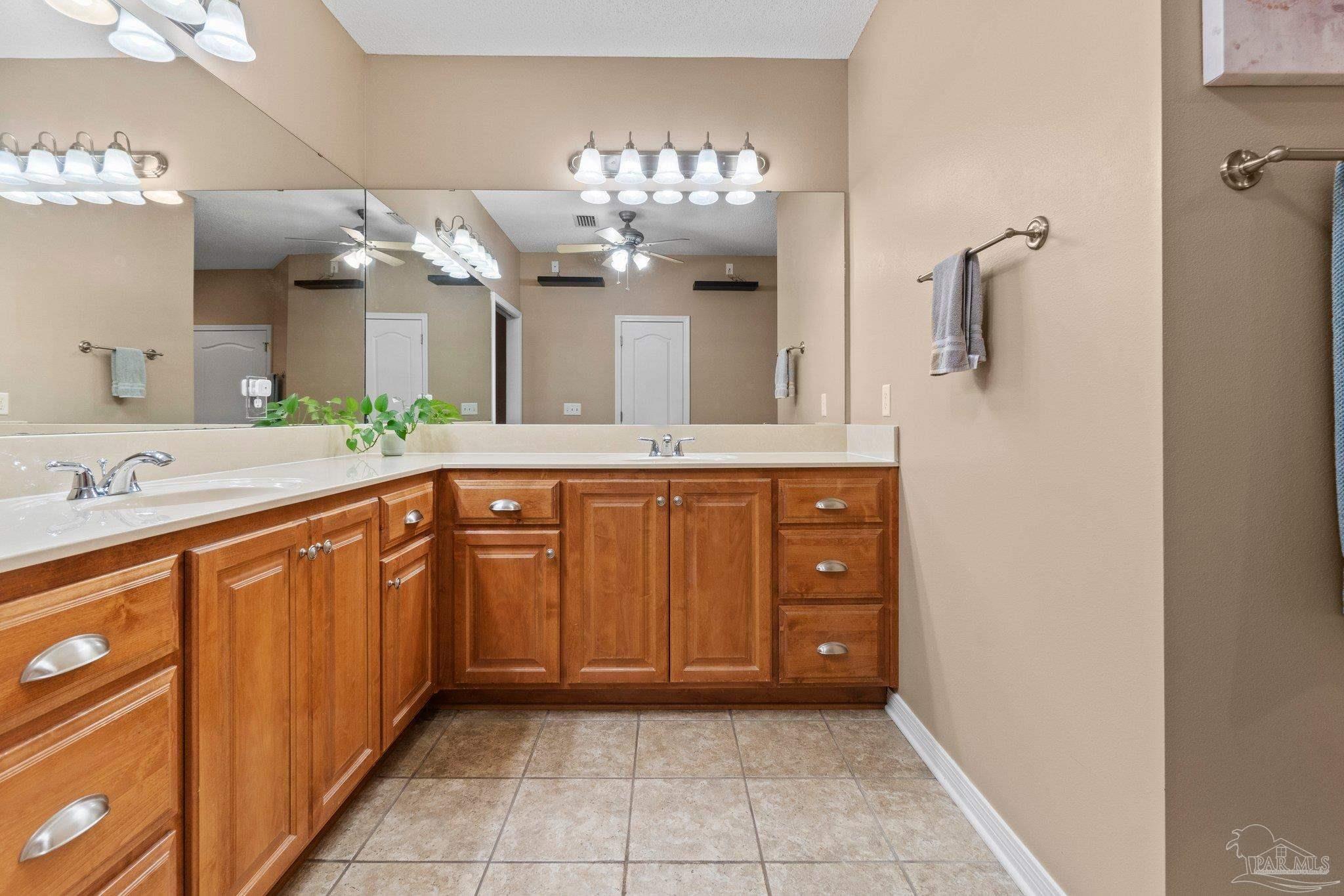 5660 Madelines Way Pace, FL 32571 - Photo 25 of 44