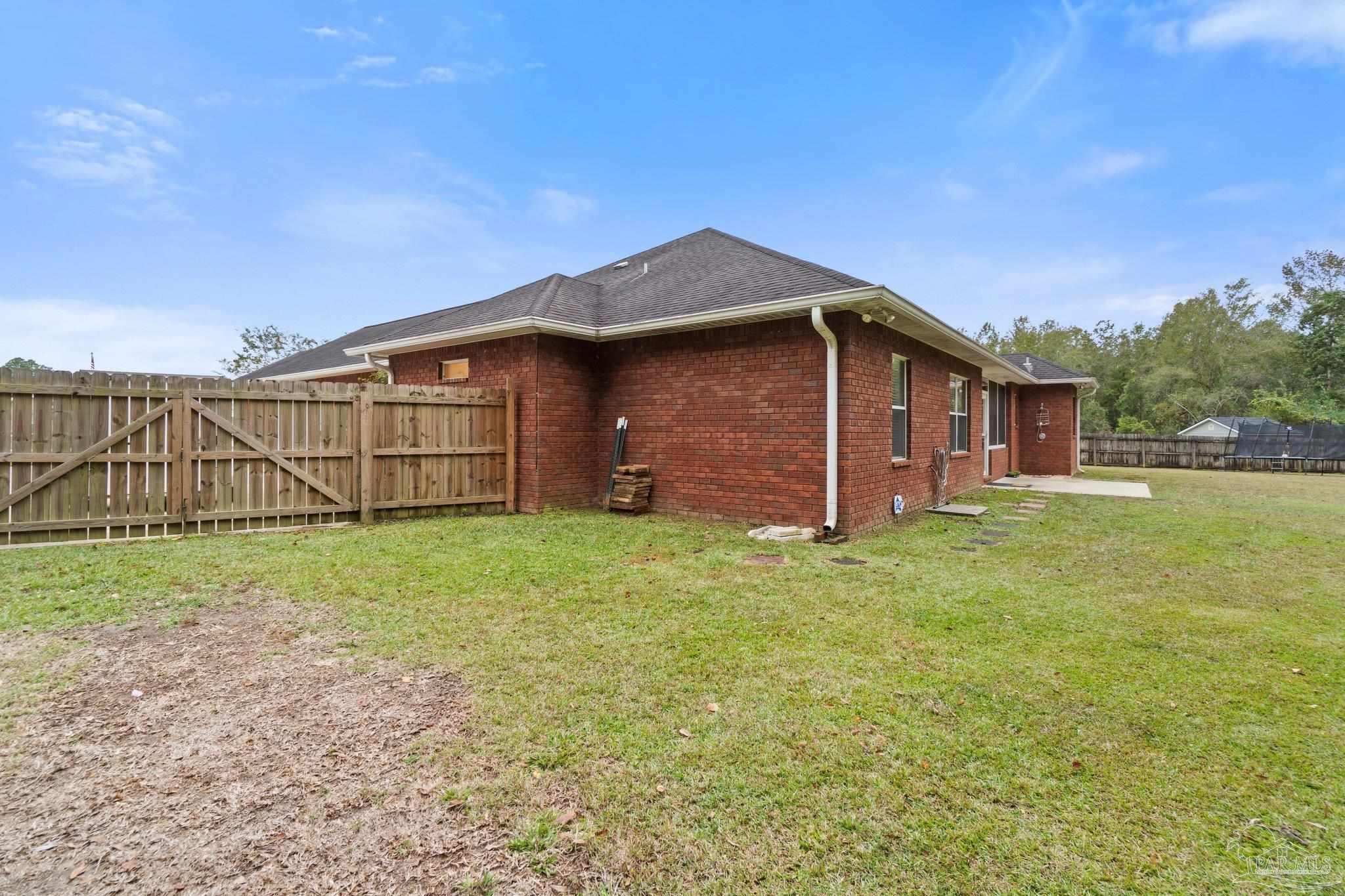 5660 Madelines Way Pace, FL 32571 - Photo 40 of 44