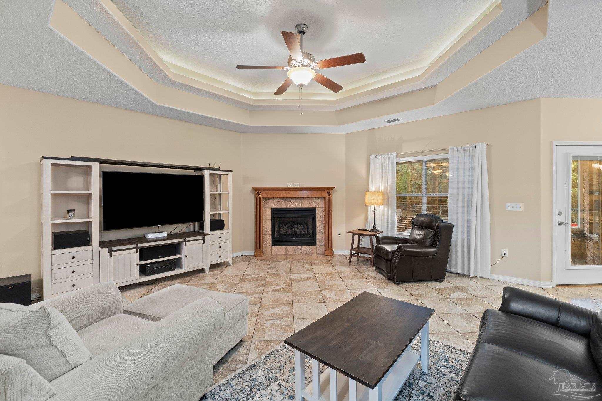 5660 Madelines Way Pace, FL 32571 - Photo 8 of 44