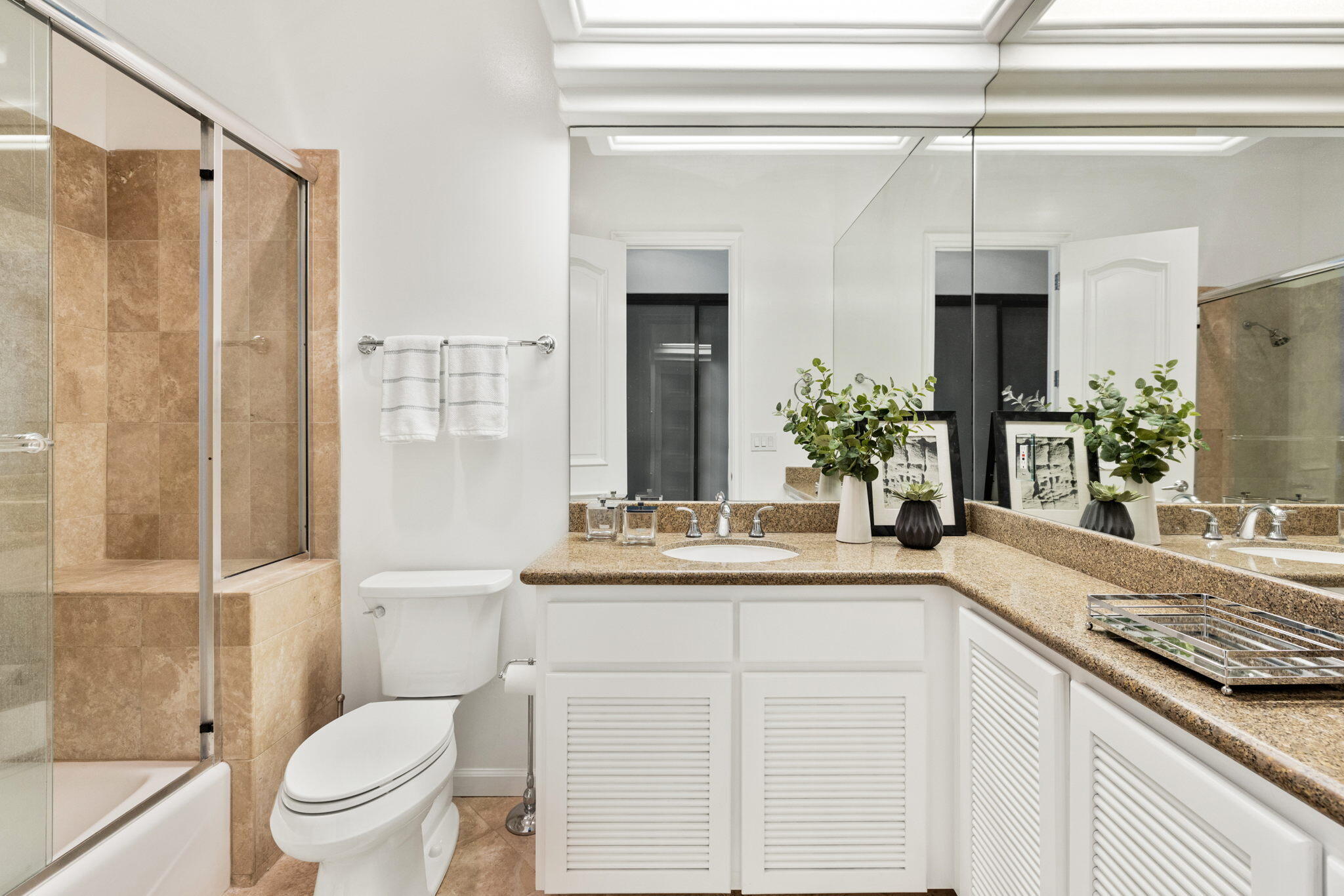 28 Clancy Lane South Rancho Mirage, CA 92270 - Photo 36 of 62 71-web-or-mls-2Z7A9537