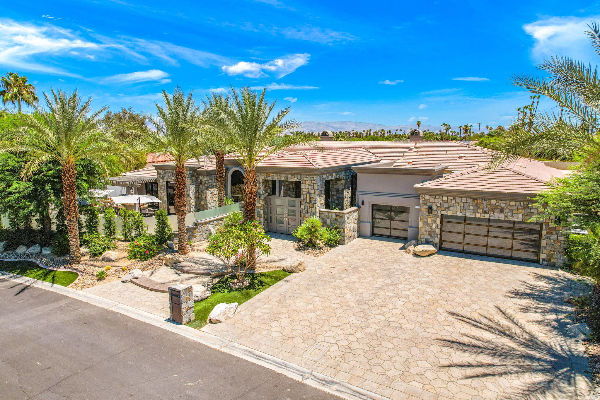 28 Clancy Lane South Rancho Mirage, CA 92270 - Photo 62 of 62 77-web-or-mls-DJI_0852