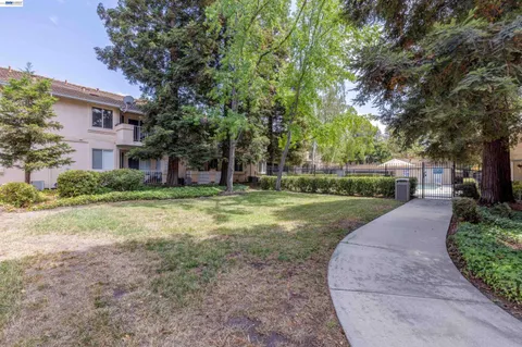 $575,000 | 4671 Laurie Common, Unit 105, Livermore, CA 94550
