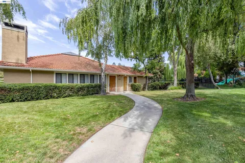$575,000 | 4671 Laurie Common, Unit 105, Livermore, CA 94550
