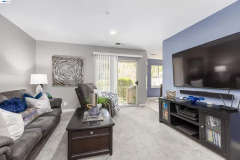 $575,000 | 4671 Laurie Common, Unit 105, Livermore, CA 94550