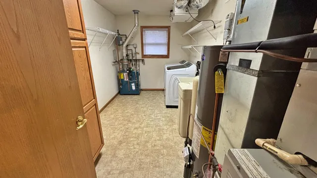 $267,500 | 619 Fir Avenue Northeast, Montgomery, MN 56069