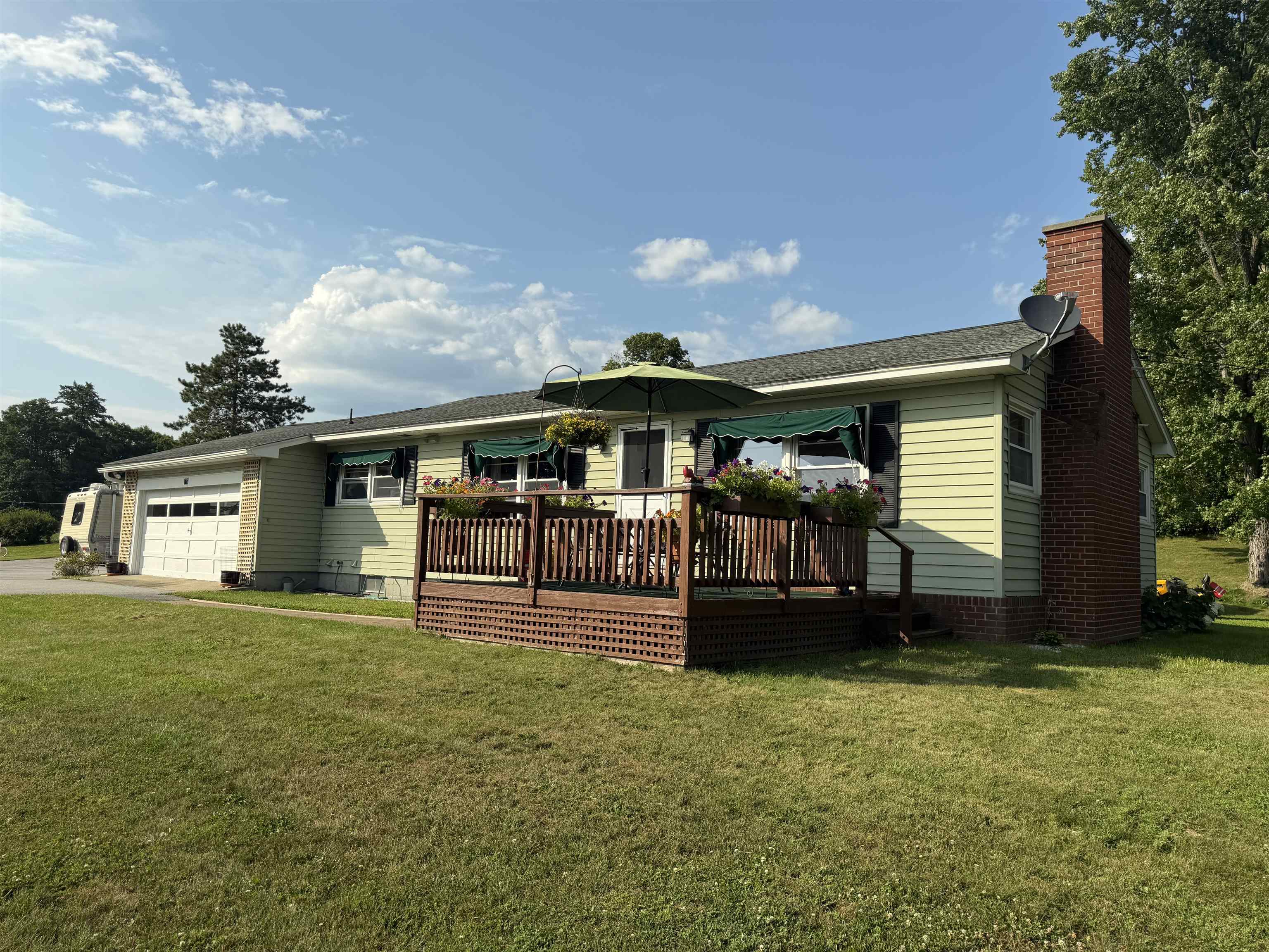 172 Pinewoods Road Pittsford, VT 05763 - Photo 3 of 59 Gallery Image 3