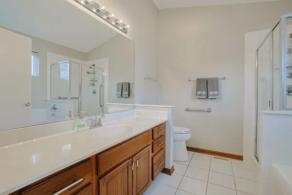 $375,000 | 21450 Basswood Lane, Plainfield, IL 60544