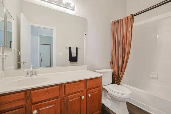 $375,000 | 21450 Basswood Lane, Plainfield, IL 60544