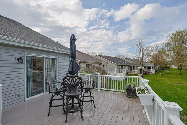 $375,000 | 21450 Basswood Lane, Plainfield, IL 60544