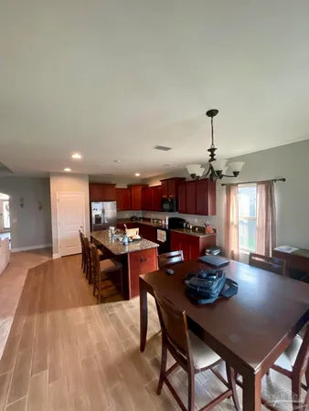 $2,300 | 4632 Dupont Circle, Pace, FL 32571