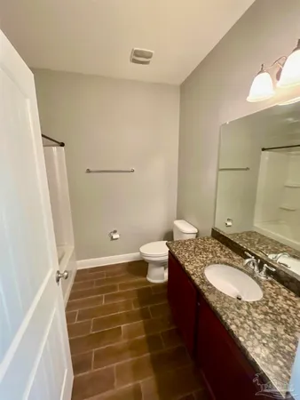 $2,300 | 4632 Dupont Circle, Pace, FL 32571