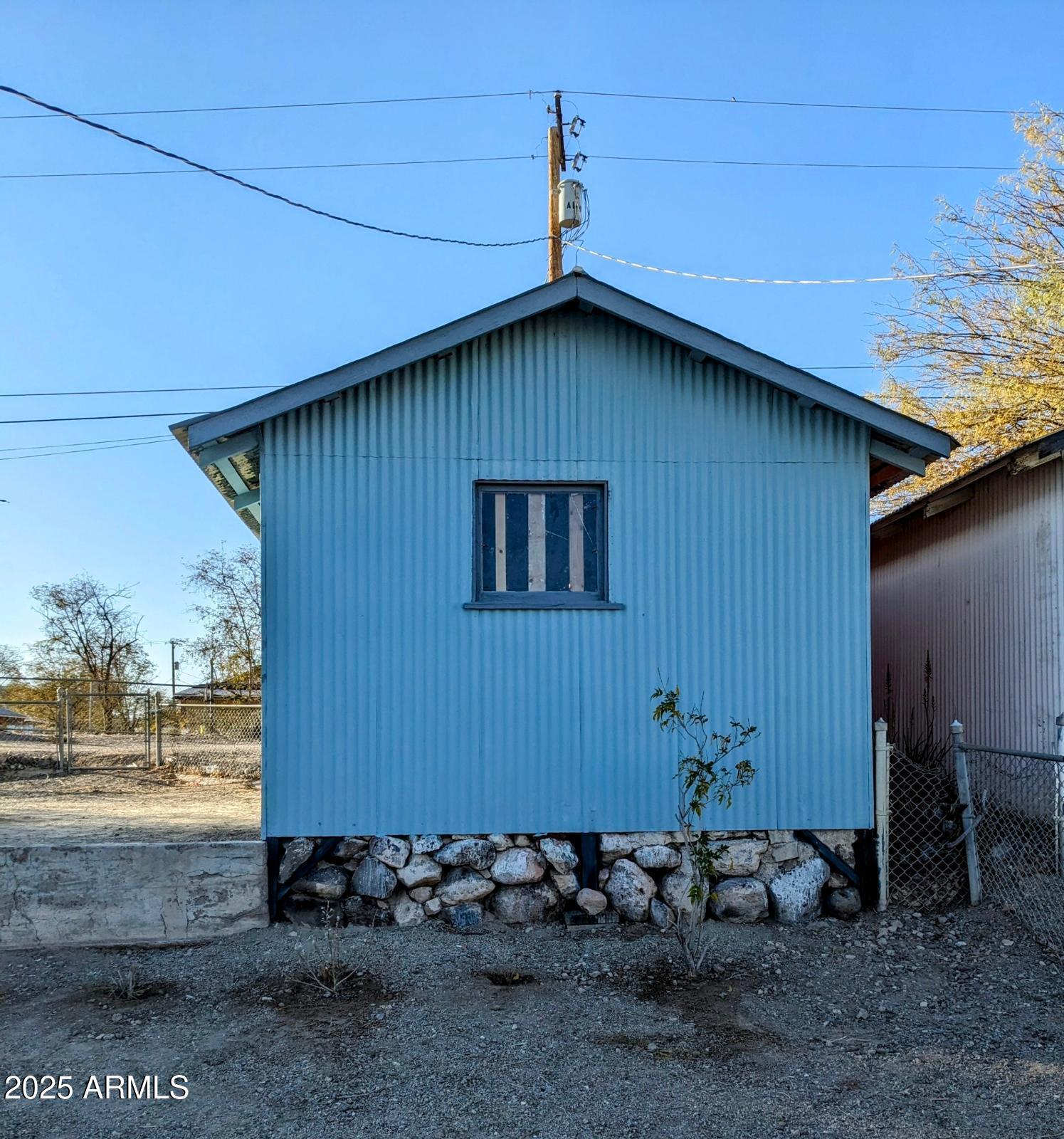 721 West Ocotillo Avenue Ajo, AZ 85321 - Photo 14 of 15 PHOTO-2025-02-06-13-07-04_1