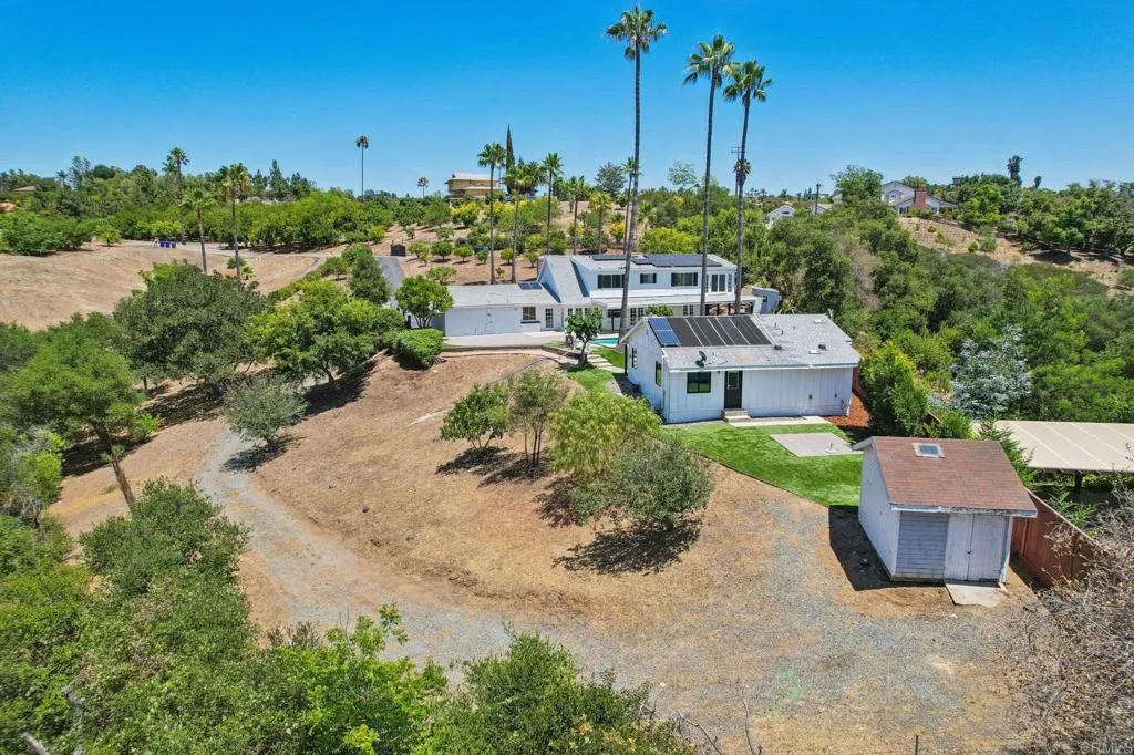 1797 Rabbit Hill Fallbrook, CA 92028 - Photo 67 of 75 Gallery Image 67