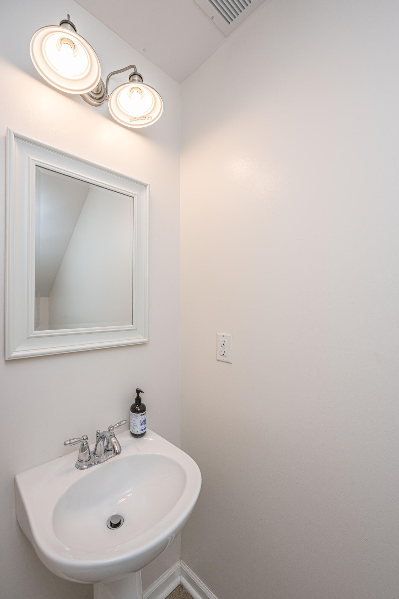 1928 Staffwood Road Johns Island, SC 29455 - Photo 22 of 50 Powder room