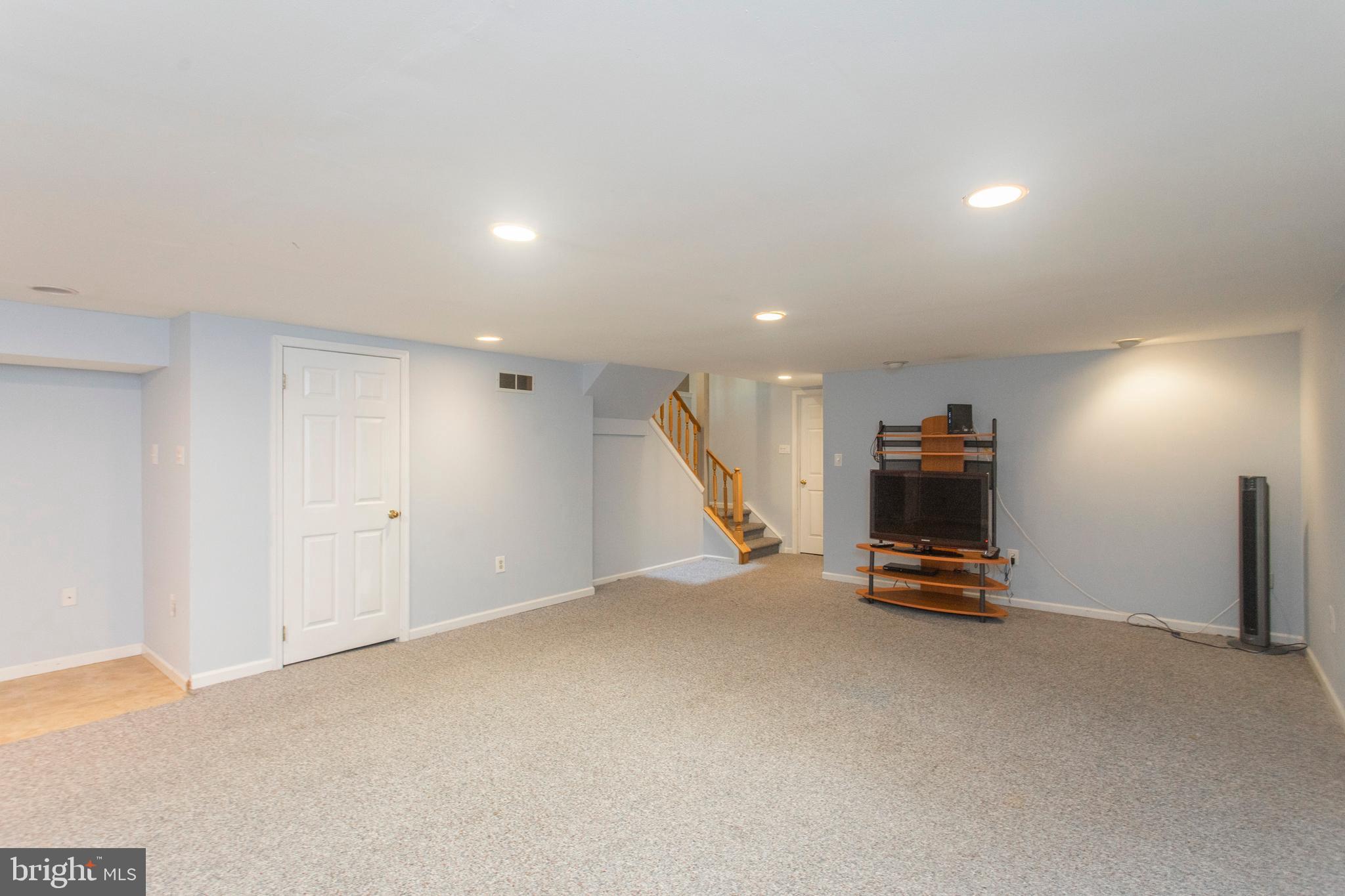 28 Main Street Chesterbrook, PA 19087 - Photo 29 of 34