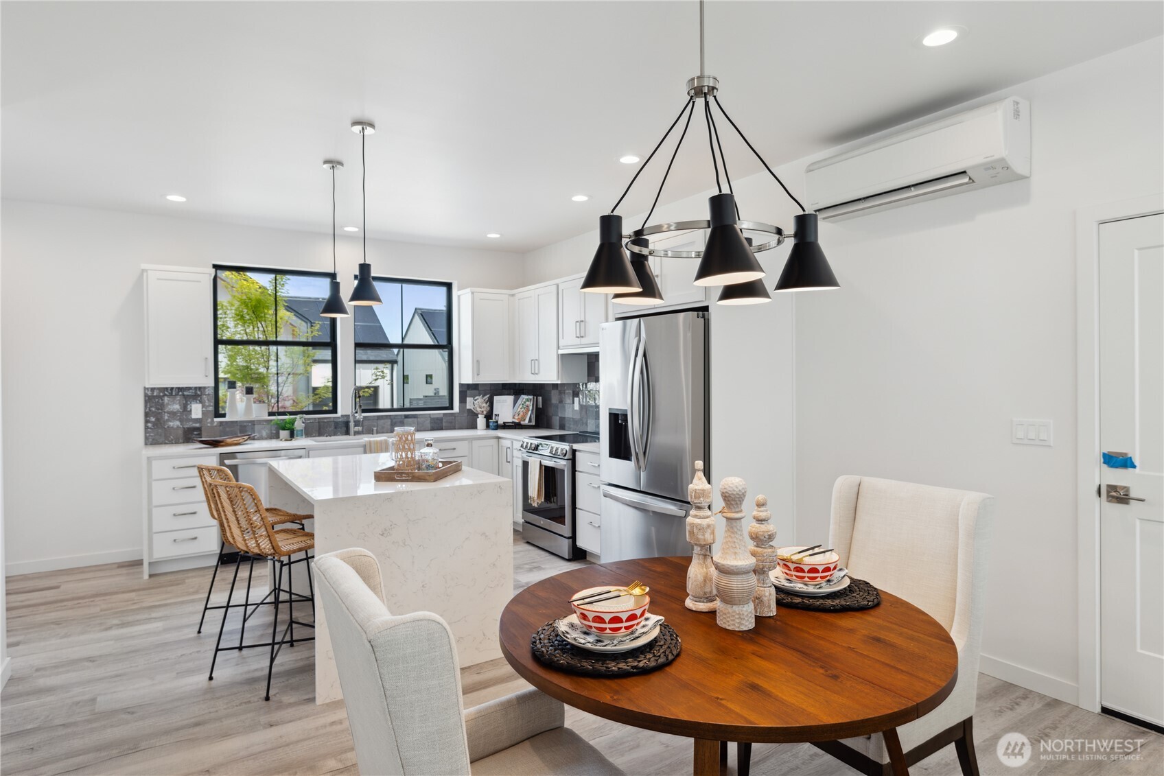 3917 Crosswinds Court Anacortes, WA 98221 - Photo 3 of 40