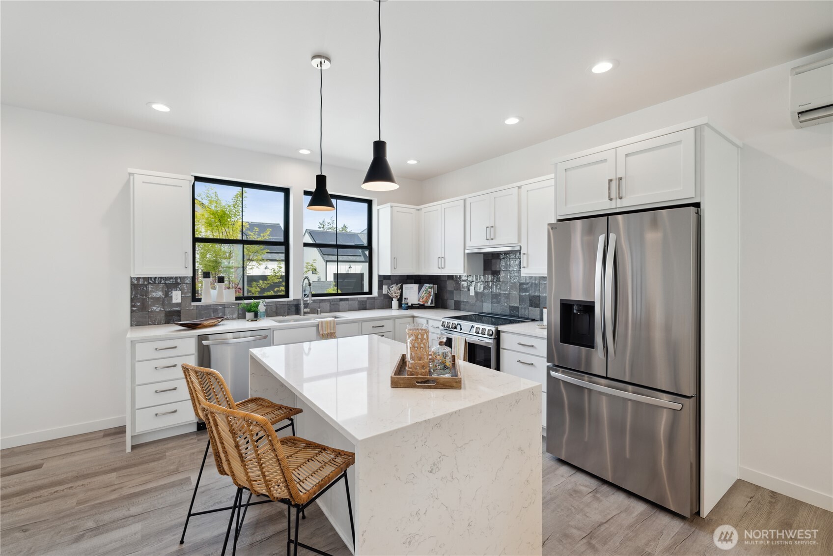 3917 Crosswinds Court Anacortes, WA 98221 - Photo 5 of 40