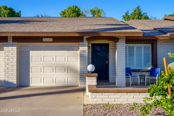 $249,900 | 2064 South Farnsworth Drive, Unit 73, Mesa, AZ 85209